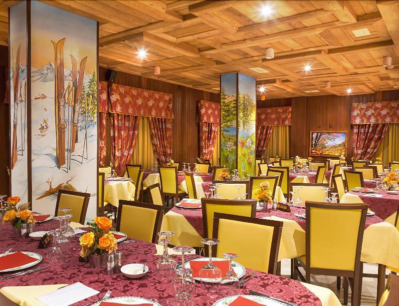 Hotel Gran Baita Oulx المظهر الخارجي الصورة
