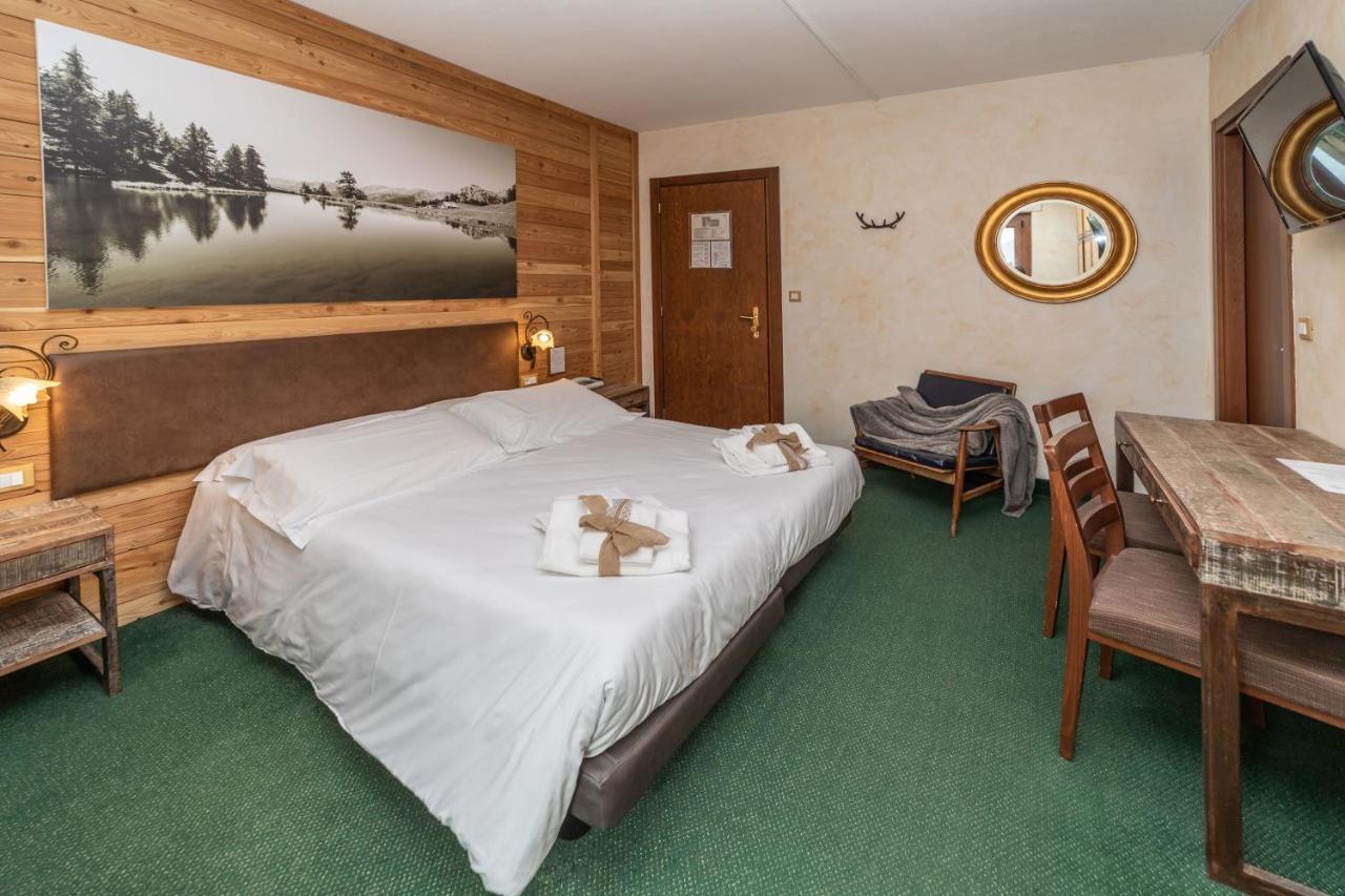 Hotel Gran Baita Oulx المظهر الخارجي الصورة